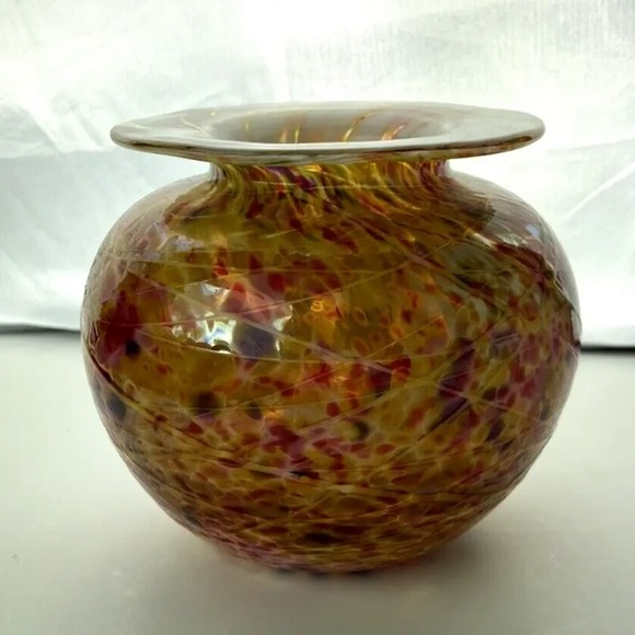 Vase tortoise Swirl hand Blown signed Art Glass Bowl round 4.5 in tall - Picture 4 of 11
